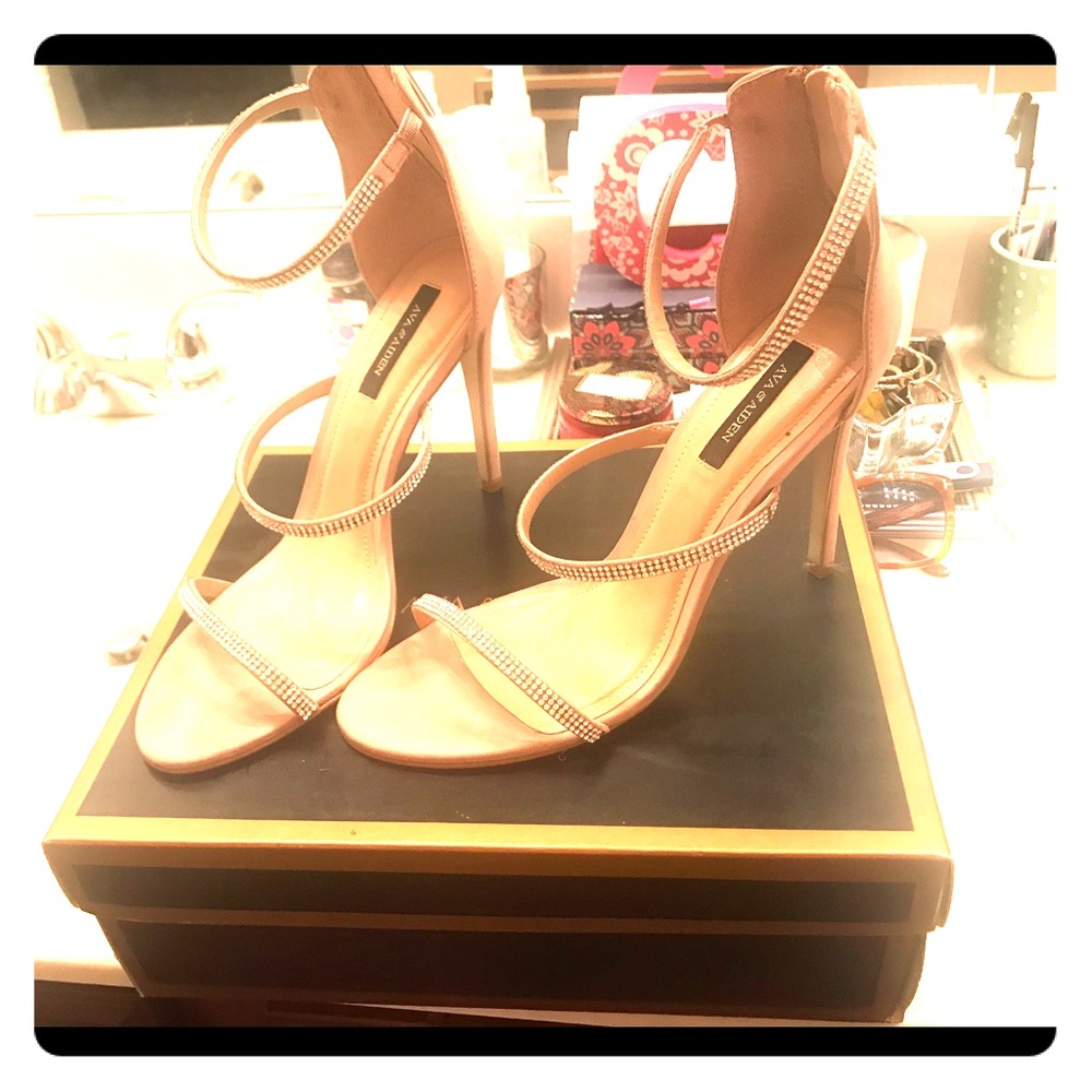 Ava and Aiden 3 strap heels